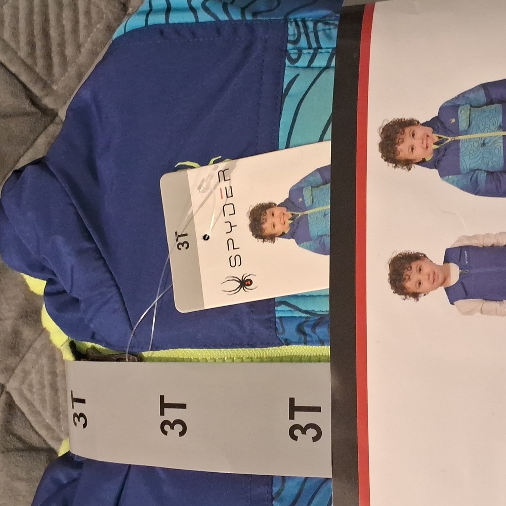 Spyder Kids' Snowsuit in Blue and Green/Size::3T-Super Cute๐๐ FIRM!!! - Picture 4 of 12